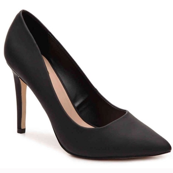 matte black pumps